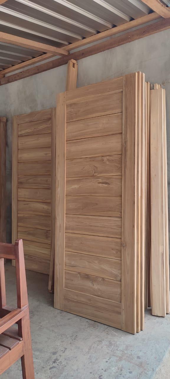 Pintu Kamar 3